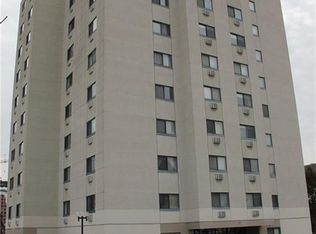 Schuyler, Stamford, CT 06902