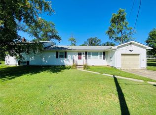205 S Polk St, Olney, IL 62450