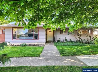 163 College St S, Monmouth, OR