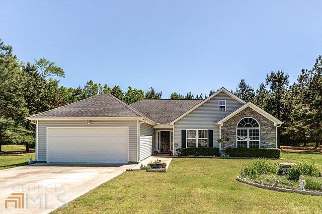 1st image of 110 Meadows Dr