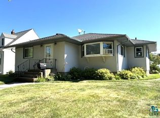 2418 8th Ave E, Hibbing, MN 55746