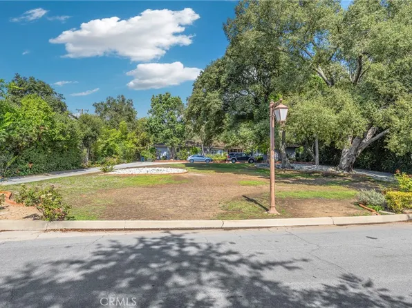 827 Hampton Rd, Arcadia, CA 91006