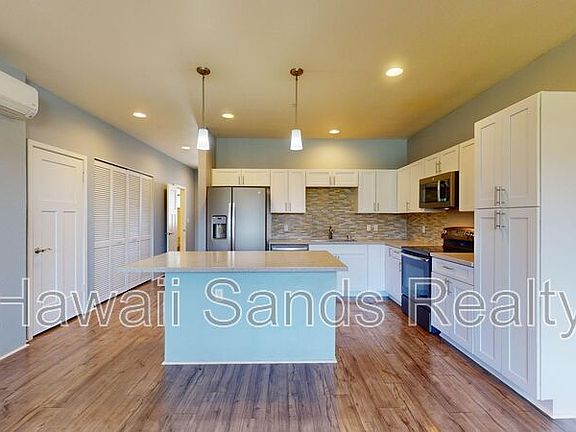 3rd image of 801 Kakala St APT 304