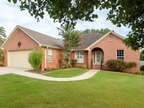 154 Breckenridge Ct, Florence, AL 35630