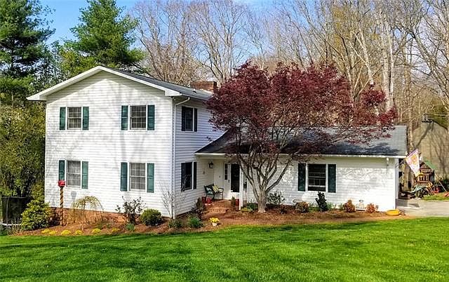 1st image of 128 Sandlewood Cir