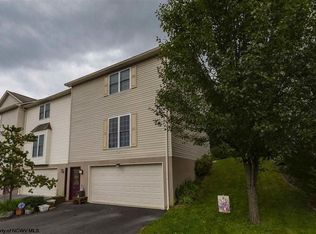 78 Clear Spring Dr, Morgantown, WV 26508