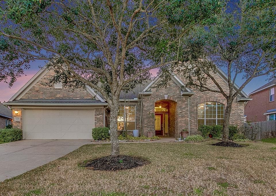 1st image of 3005 Willow Brook Ct
