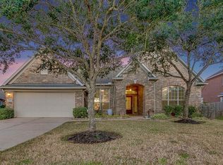 3005 Willow Brook Ct, Pearland, TX 77584