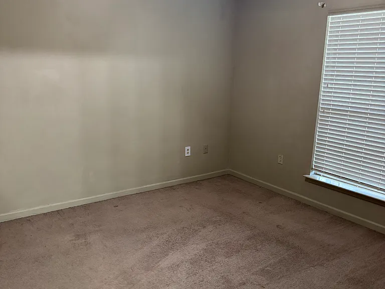 1308 S Lexington St — Photo 6