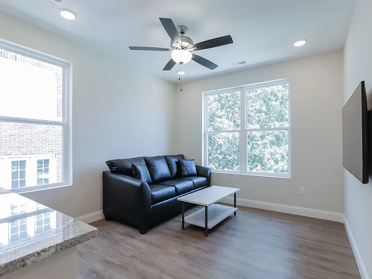 301 W. University Ave — Photo 9