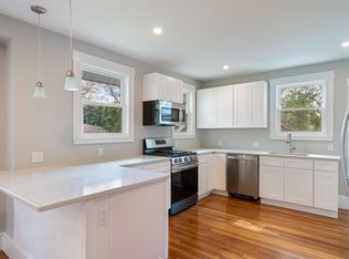 65 Shawmut St, Quincy, MA 02169