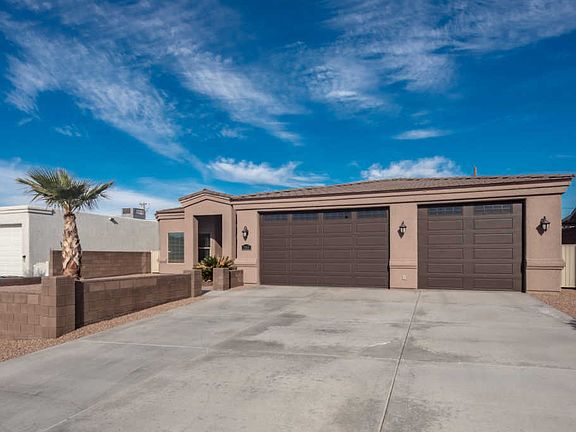 3rd image of 2555 Barranca Dr