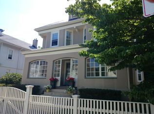 28 Oriole St, West Roxbury, MA 02132