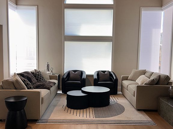 3rd image of 3740 Ocean Dr