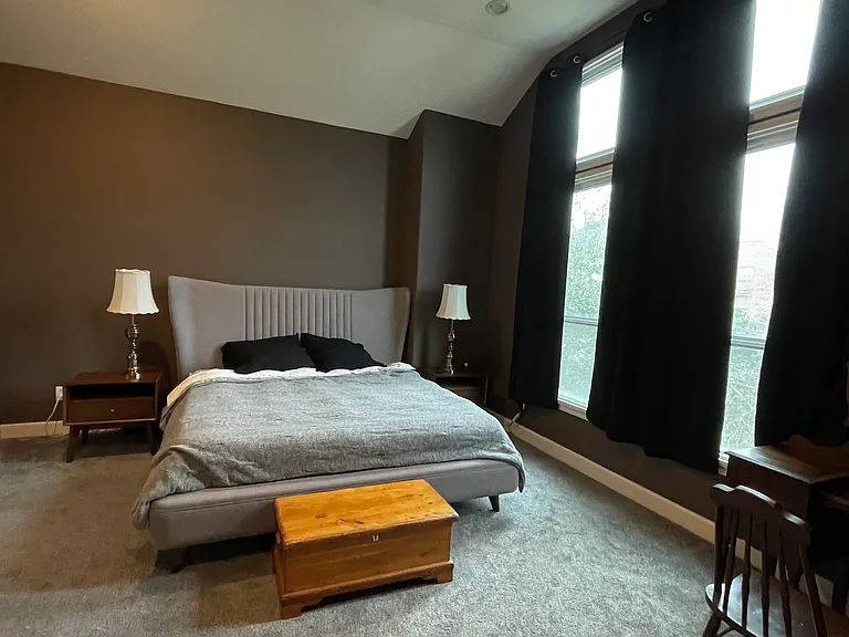5016 Lillian St — Photo 6