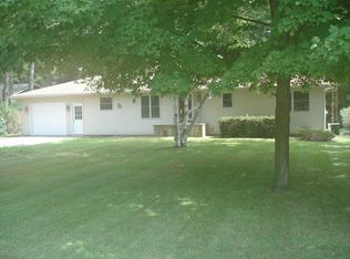 3147 Ravine Dr, Saint Joseph, MI 49085