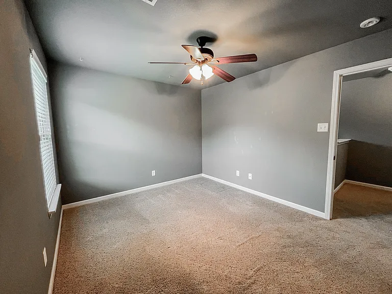 74 Earnhardt Cir — Photo 15