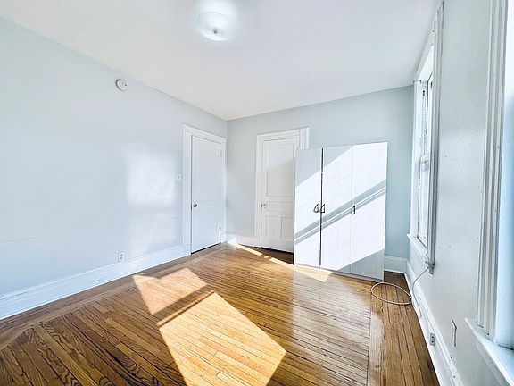 3rd image of 19-21 Lynwood Pl #19-2