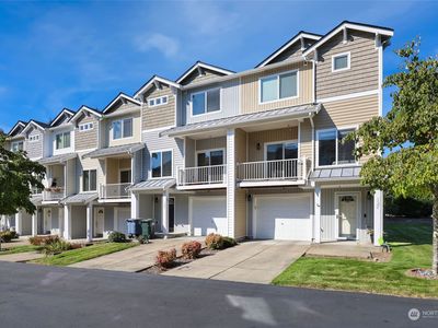 5329 Military Road E #E, Tacoma, WA, 98446