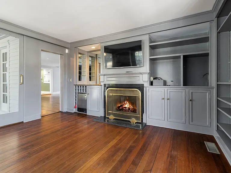 145 Lyons Plain Rd — Photo 14