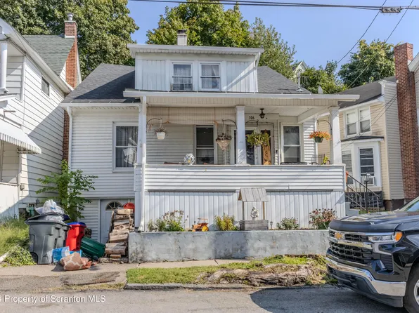 106 Spring St, Carbondale, PA 18407