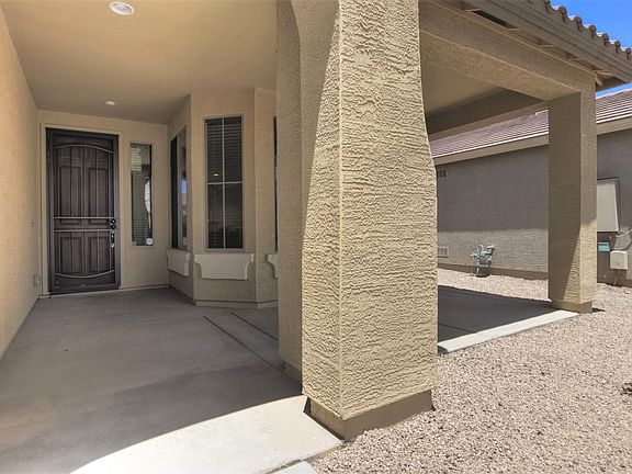 3rd image of 1112 W Desert Glen Dr