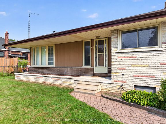 3rd image of 40 Switzer Dr