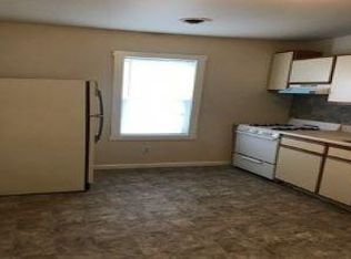 9 W Browning Rd, Bellmawr, NJ 08031