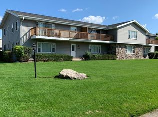 2 Bedroom Lower in Neenah. Heat & Water included, Neenah, WI 54956