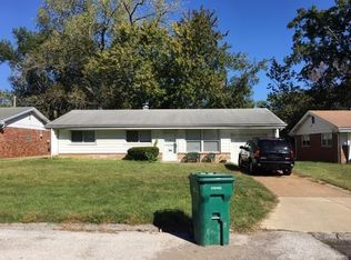 821 Marias Dr, Saint Louis, MO