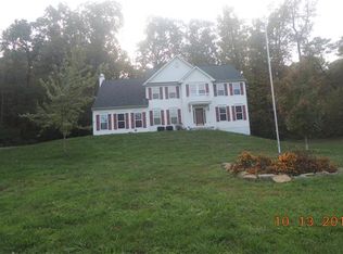 30 Conestoga Ct, Hedgesville, WV 25427