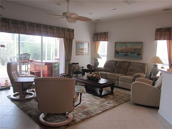 4th image of 2803 Plantain Dr