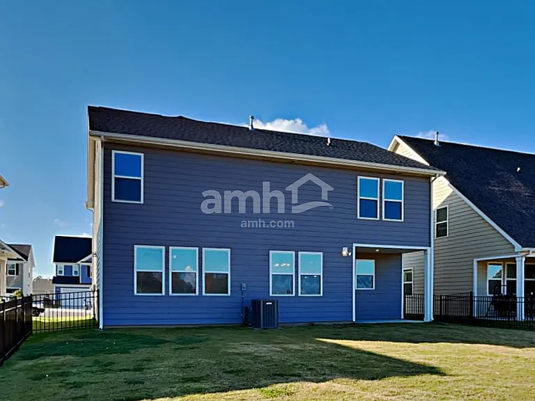 111 Samara Ln — Photo 18