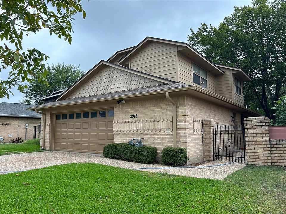 1st image of 2918 Broadmoor Dr