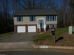 3715 Forest Valley Dr, Winston Salem, NC 27105