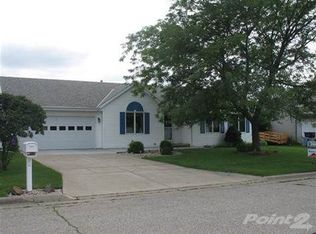 2916 Quebec Ln, Janesville, WI 53545
