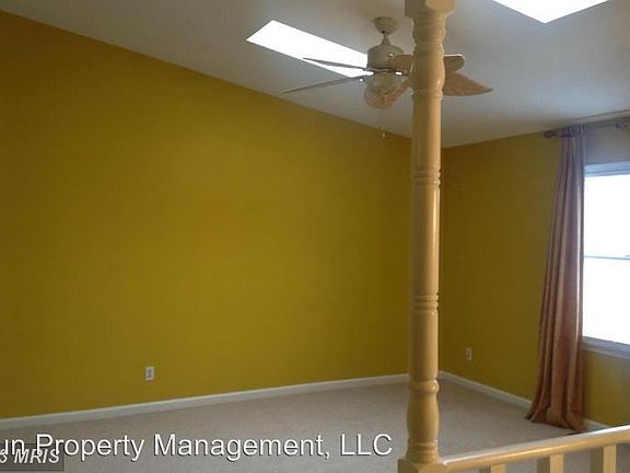 5th image of 4514 Vicky Ln