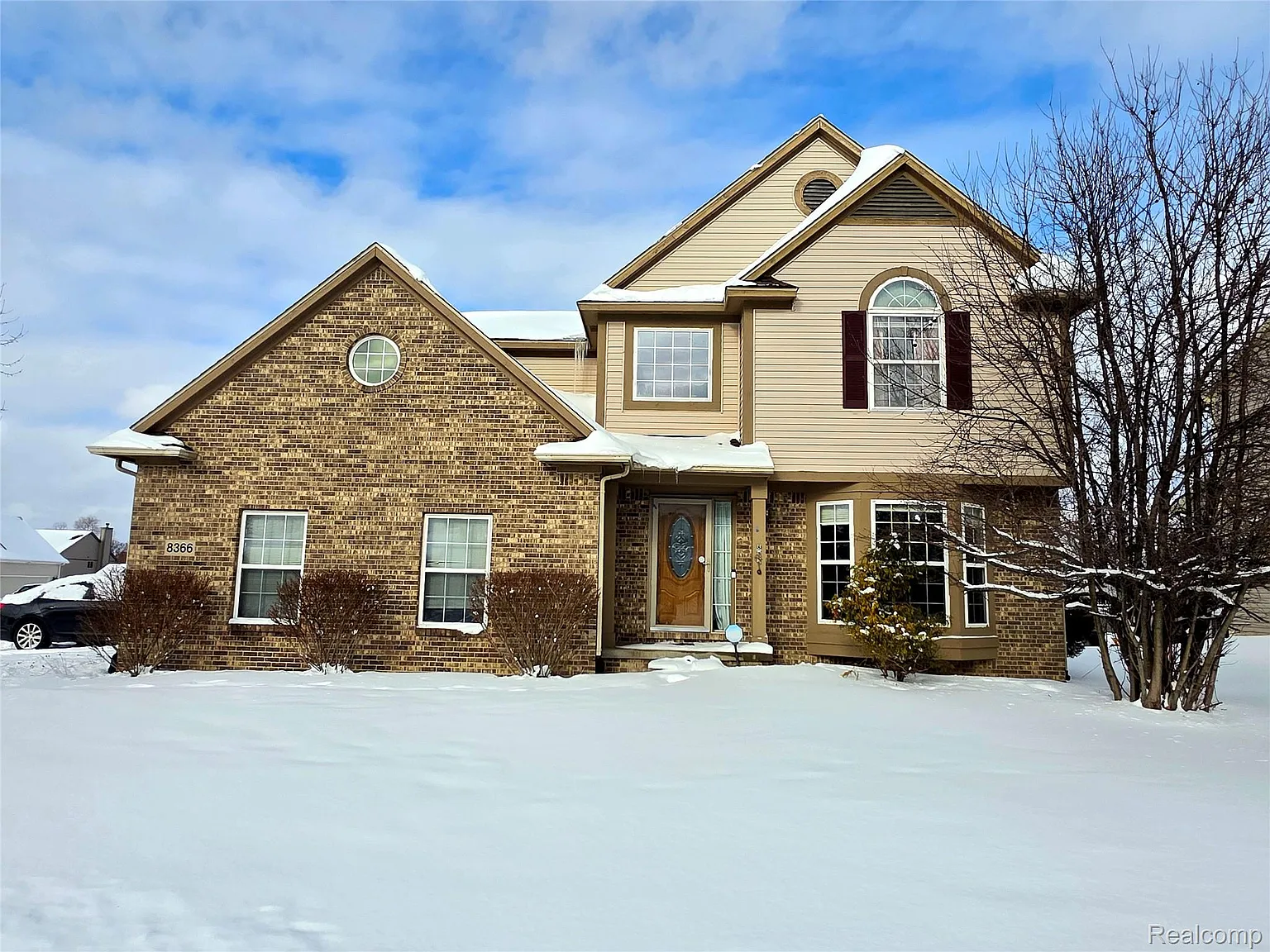8366 Sherwood Dr photo 1