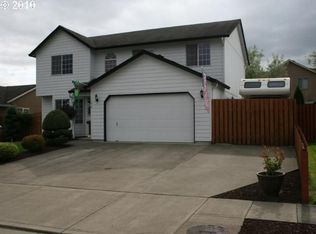 190 Boardwalk Way, Kelso, WA 98626