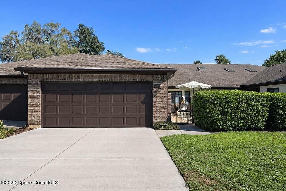 1st image of 4446 Sherwood Forest Dr