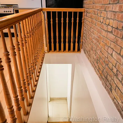 Sold by Washington Realty Corp. | media 34