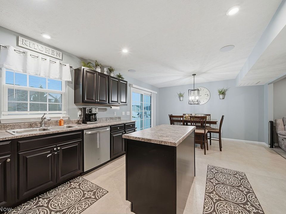 6229 Llanfair St SW, Massillon, OH 44646 | Zillow