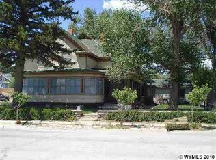 221 W Spruce St, Rawlins, WY 82301
