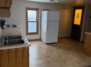 1509A S Maple Ave, Marshfield, WI 54449