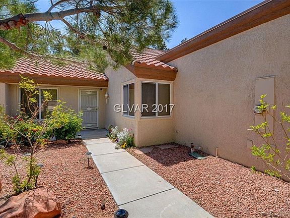 3rd image of 8645 Prairie Hill Dr