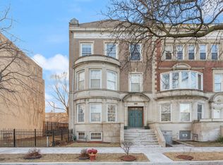 3816 S King Dr APT 2, Chicago, IL 60653