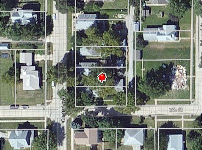 1st image of 608 Central Ave