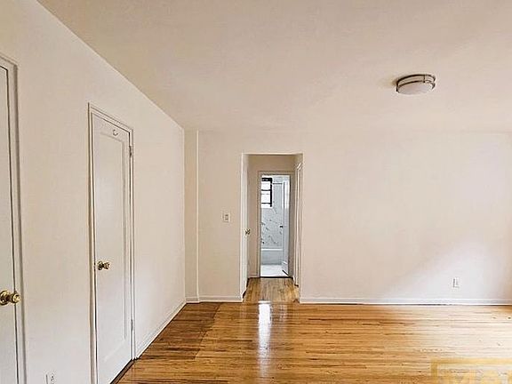 3rd image of 13905 85th Dr APT 5F