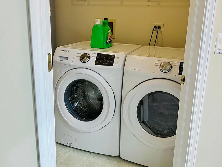 Newer Samsung washer and dryer 
New heater