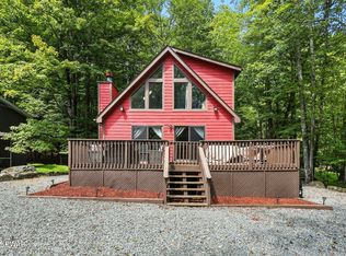 31 Navaho Ln, Lake Ariel, PA 18436